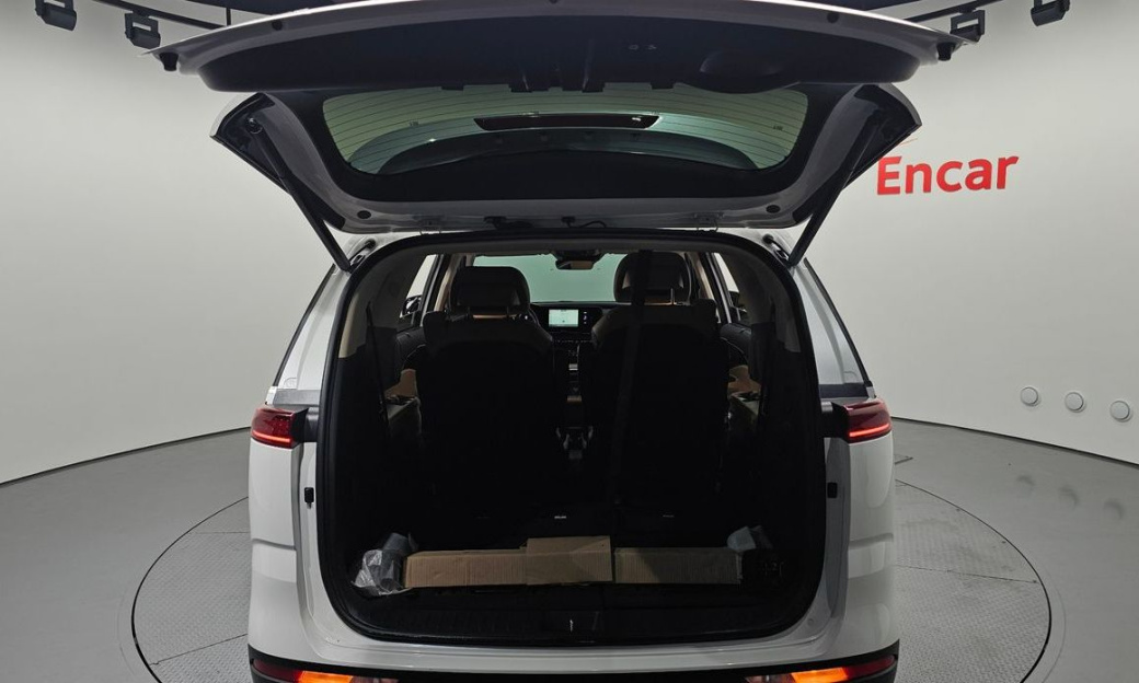 Kia Carnival 7-Seater Noblesse, 2022