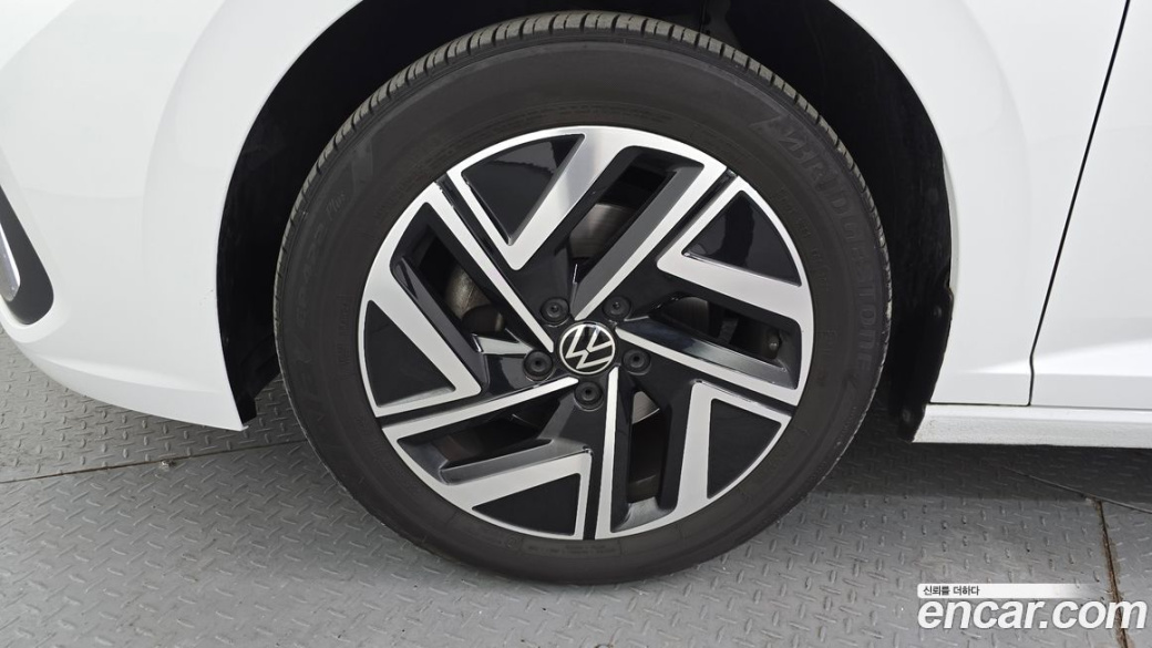 Volkswagen Jetta 1.5 TSI Prestige, 2023