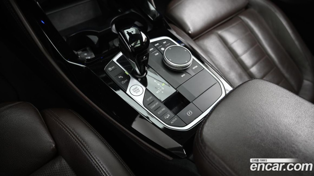 BMW X4 xDrive20i xLine, 2022