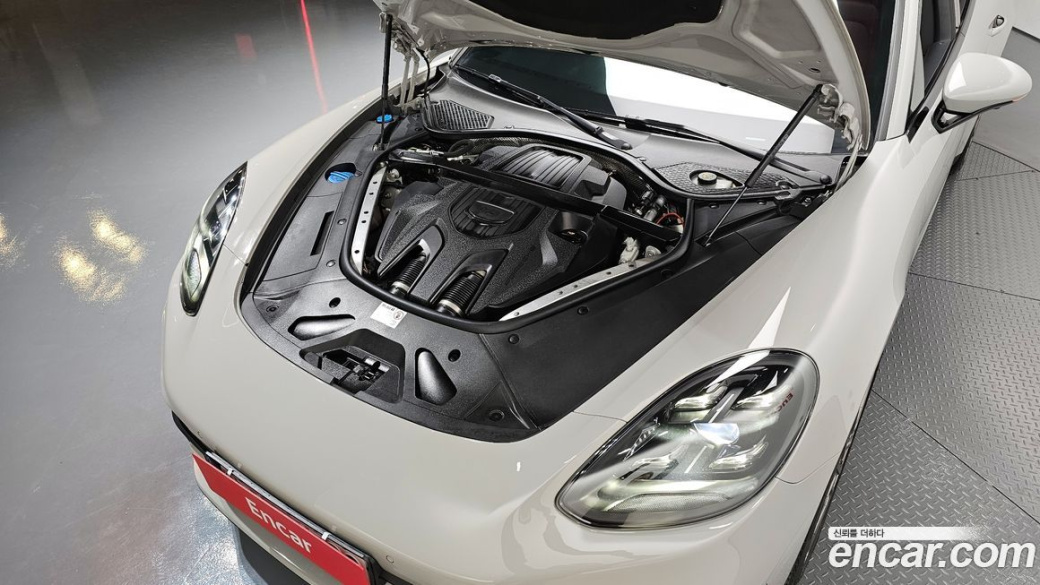 Porsche Panamera 2.9 AWD Platinum Edition, 2023