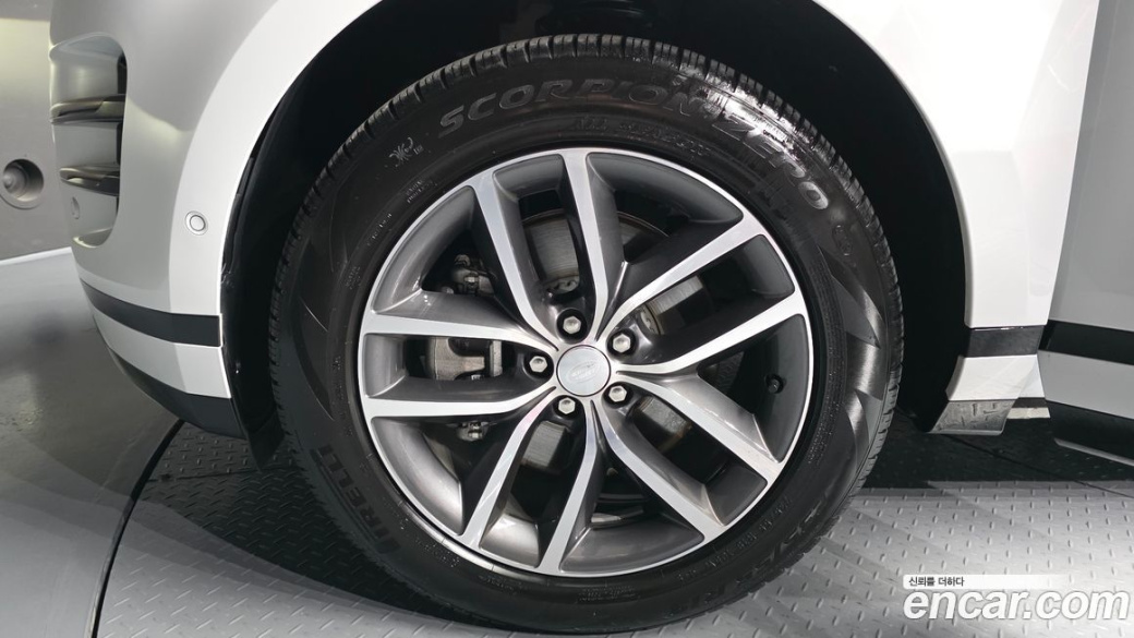 Land Rover Range Rover Evoque P250 Dynamic SE, 2025