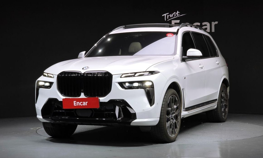 BMW X7 xDrive 40d M Sport 7 STR, 2025