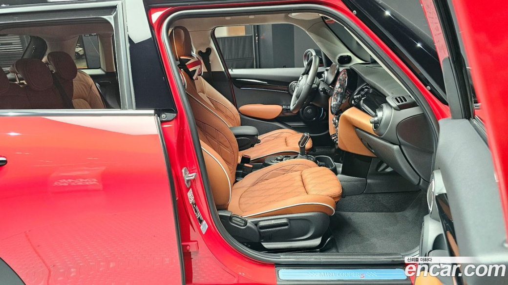 Mini Cooper 5Door Classic, 2024
