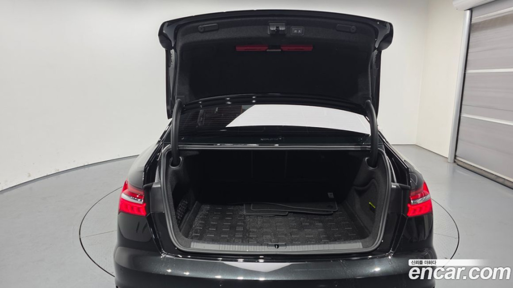Audi A6 45 TFSI, 2021