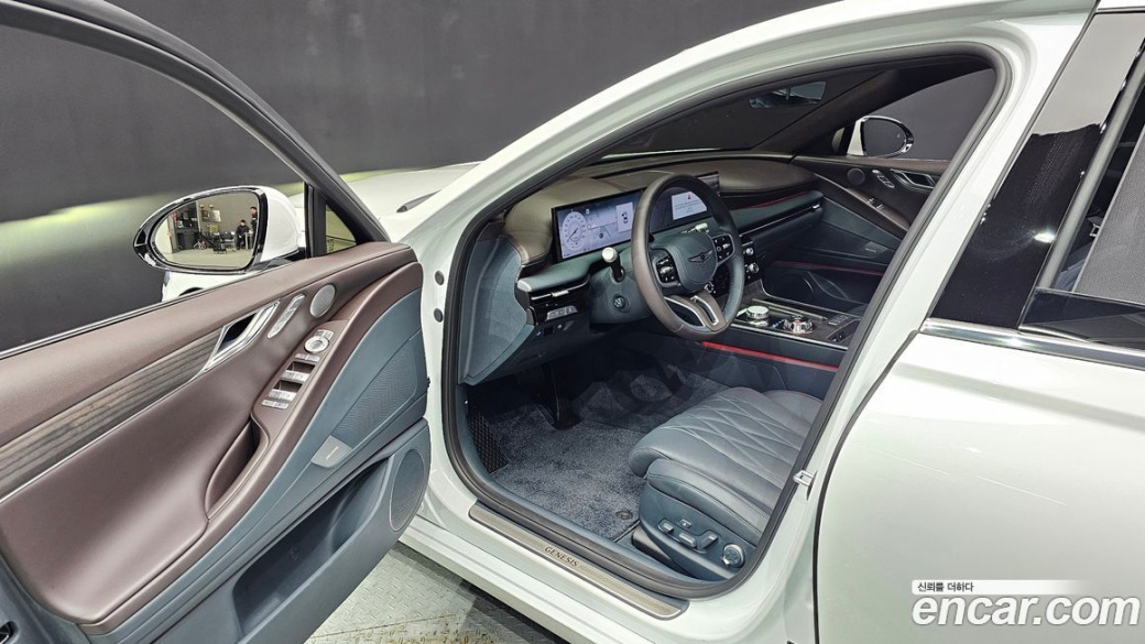 Genesis G80 Gasoline 2.5 Turbo AWD, 2025