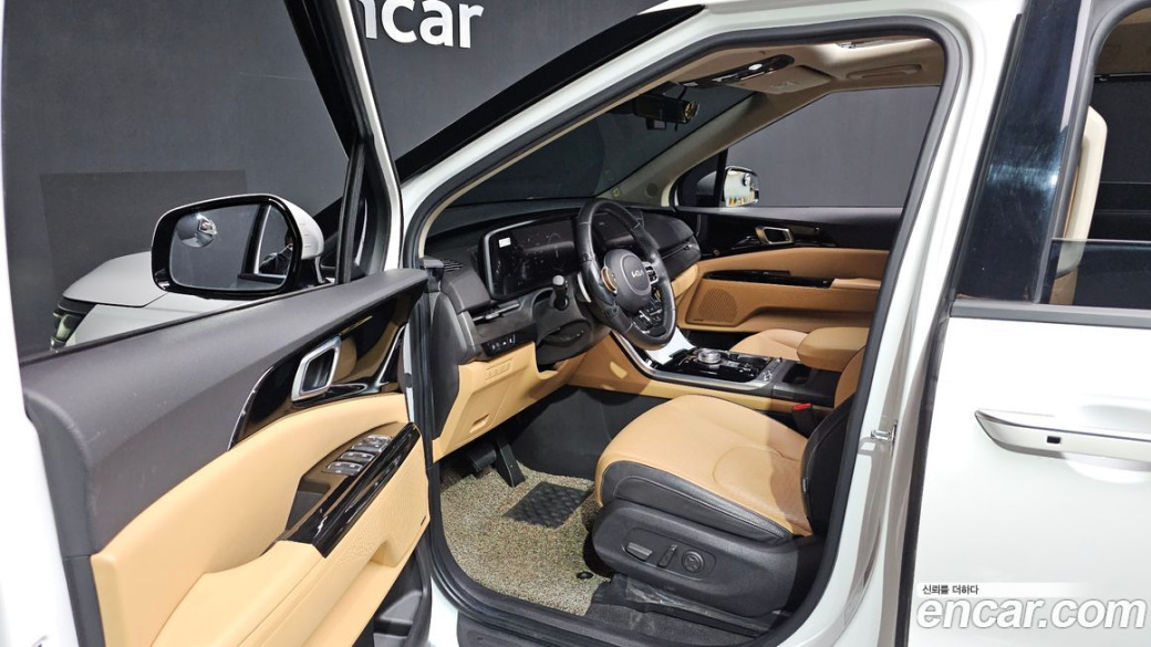 Kia Carnival 9-Seater Noblesse, 2022
