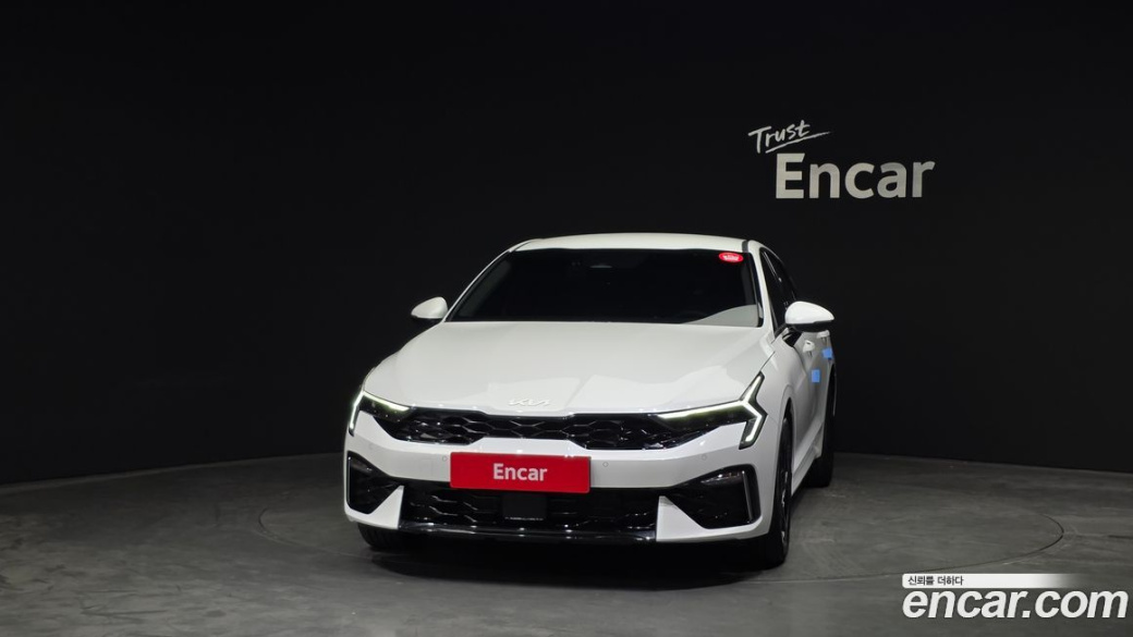 Kia K5 2.0, 2024