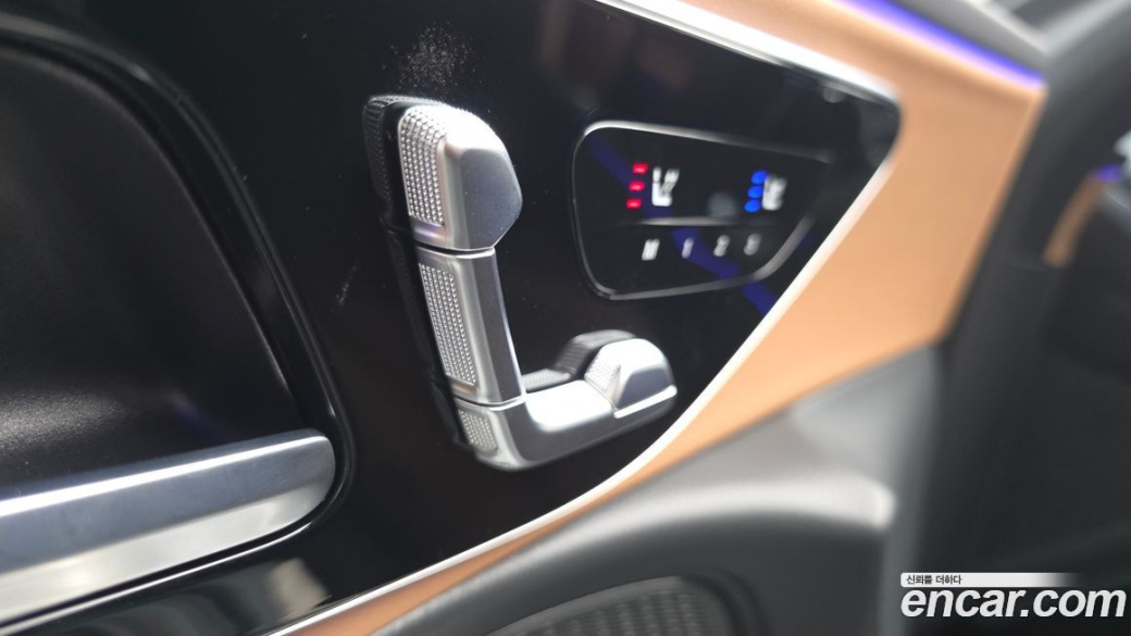 Mercedes-Benz E-Class E200 Avantgarde, 2025