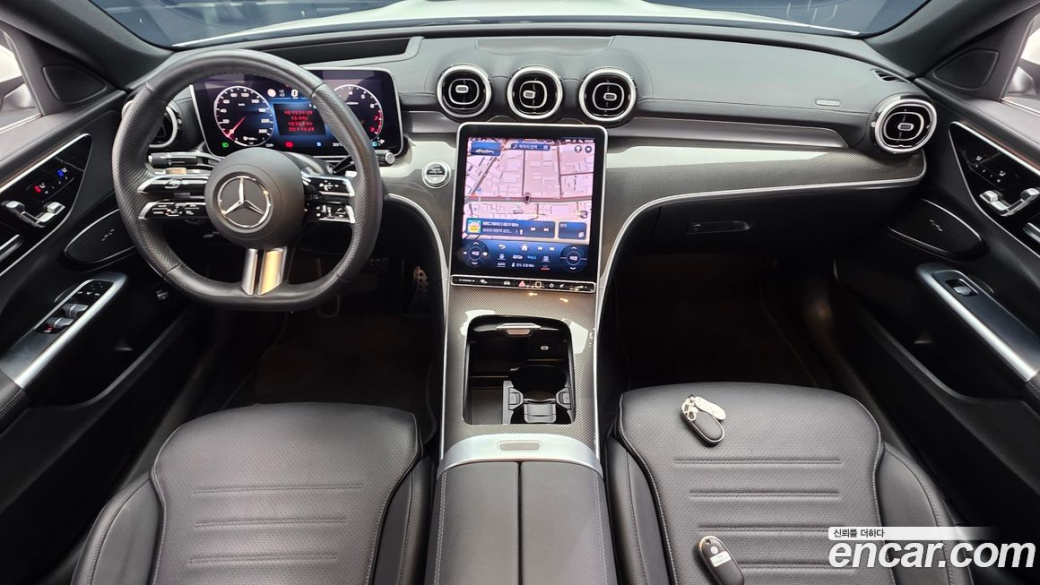 Mercedes-Benz C-Class C300 4MATIC AMG Line, 2024