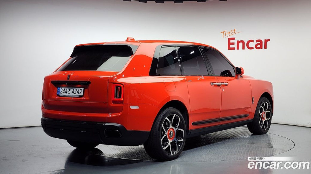 Rolls-Royce Cullinan 6.7 V12 Black Badge, 2023