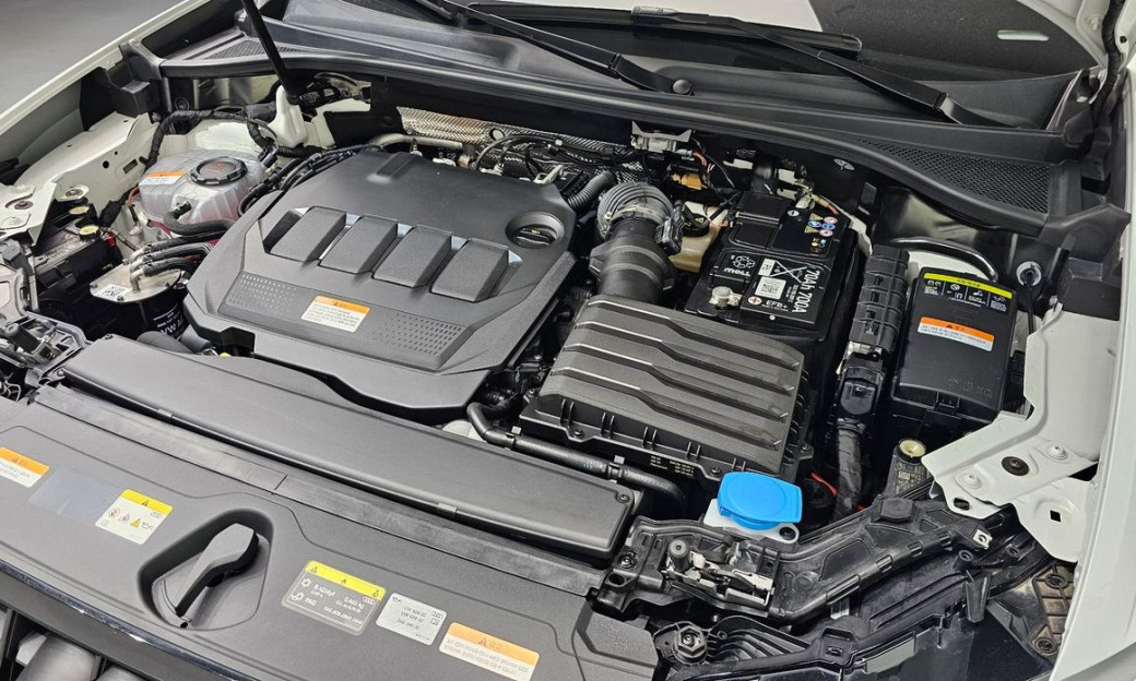Audi Q3 35 TDI Premium, 2025