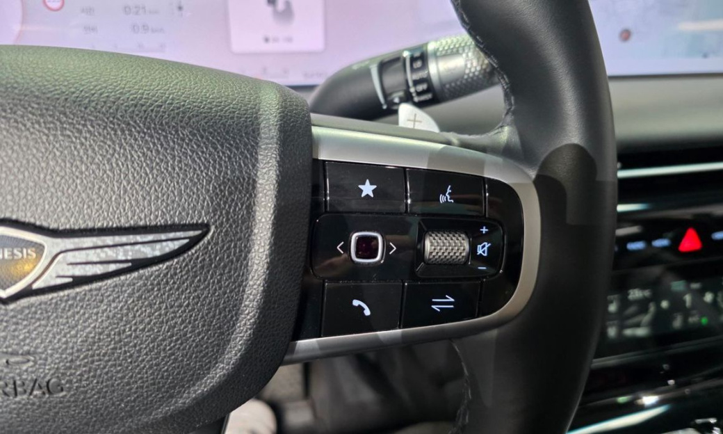 Genesis G80 Gasoline 2.5 Turbo AWD, 2025