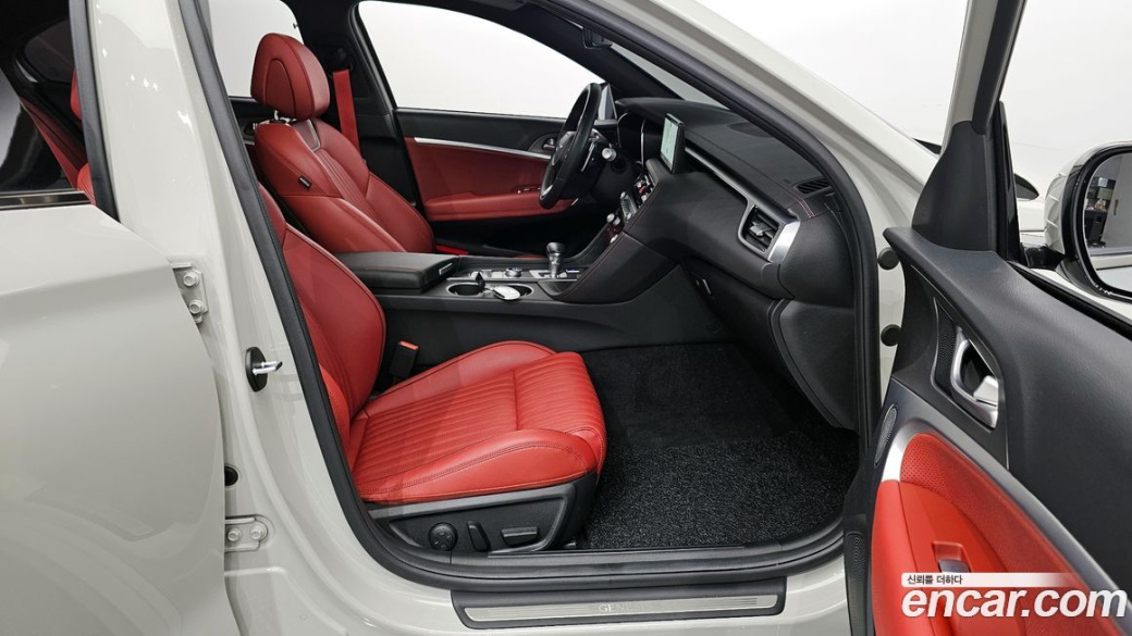 Genesis G70 Gasoline 2.5T 4WD, 2024