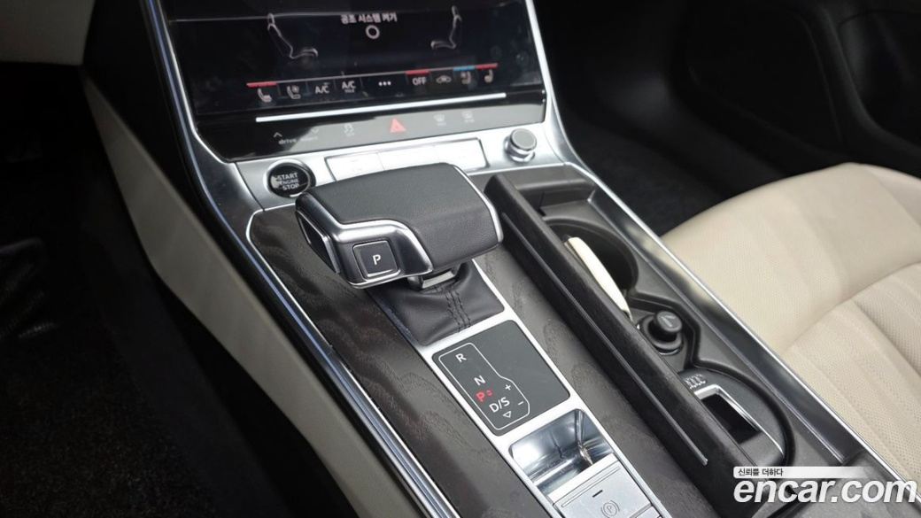 Audi A6 45 TFSI Quattro Premium, 2023
