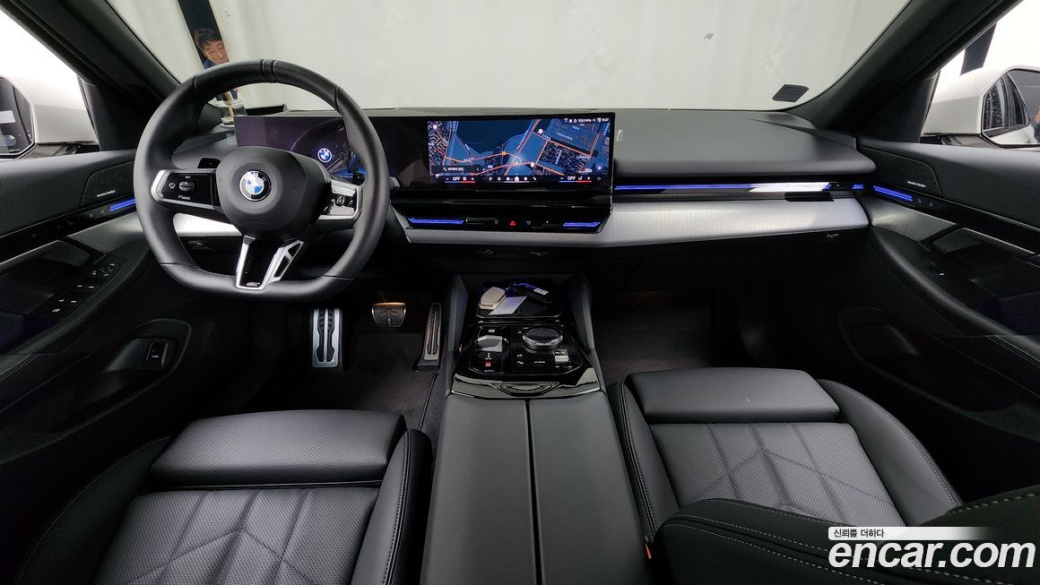 BMW 5-Series 520i M Sport, 2024