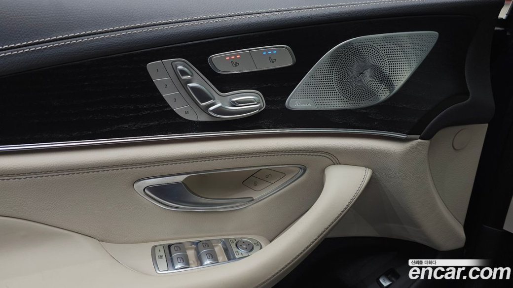 Mercedes-Benz CLS-Class CLS300d 4MATIC, 2022