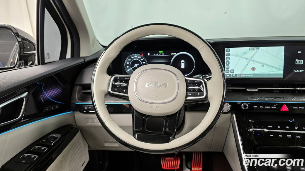 Kia Carnival 7-Seater Signature, 2022