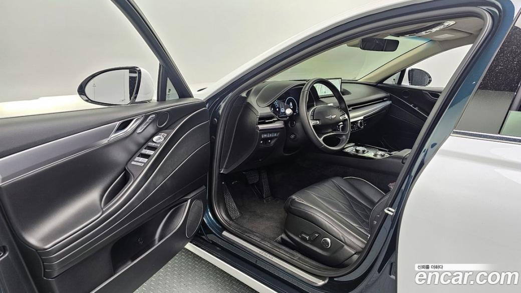 Genesis G80 Gasoline 2.5 Turbo AWD, 2023