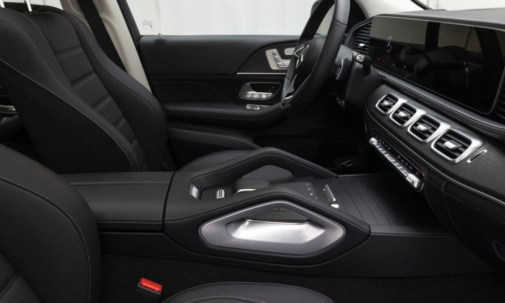 Mercedes-Benz GLE-Class GLE450 4MATIC, 2025