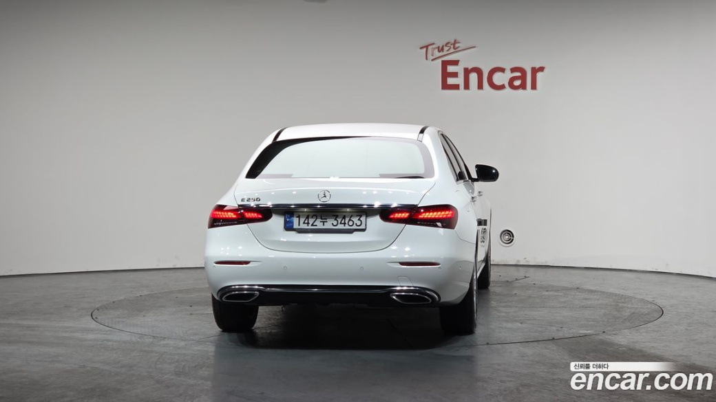 Mercedes-Benz E-Class E250 Exclusive, 2022