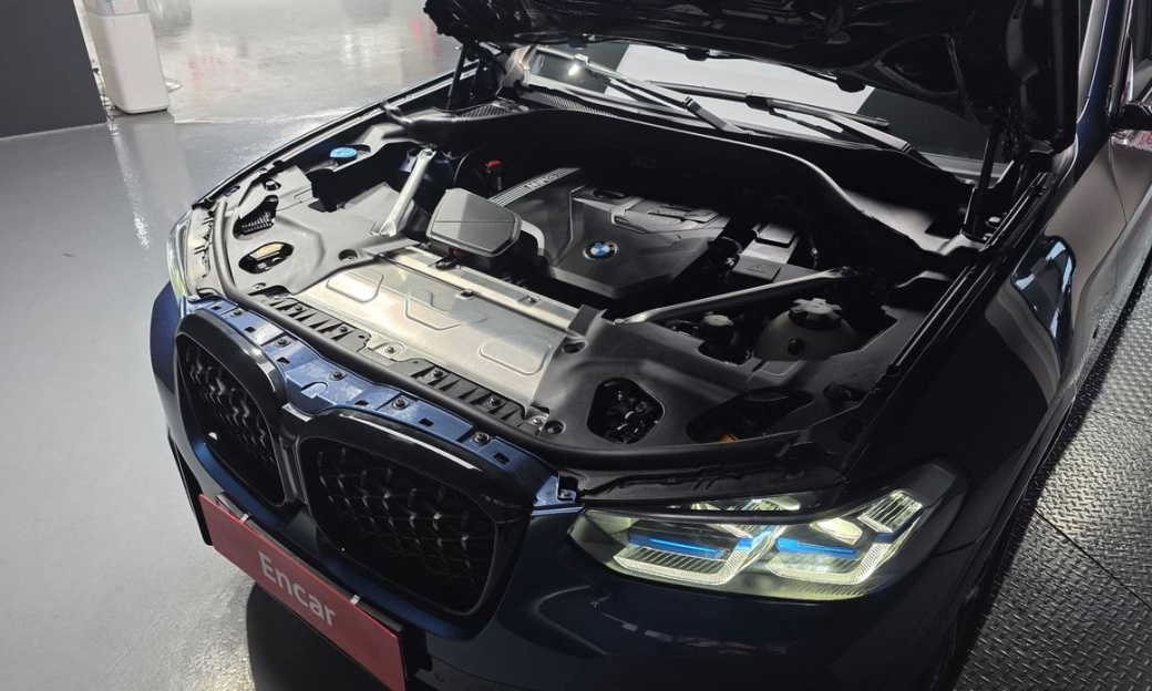 BMW X4 xDrive20i M Sports Pro, 2022
