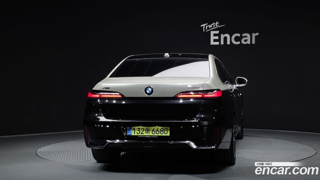 BMW 7-Series 740d xDrive M Sport, 2025