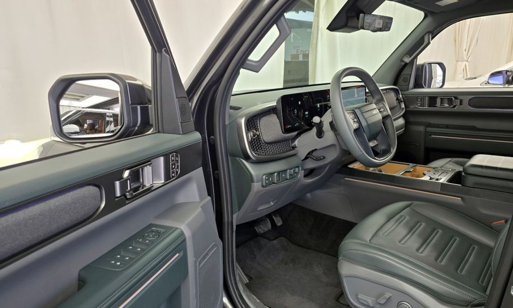 Kia Tasman 2.5T Gasoline 4WD, 2026