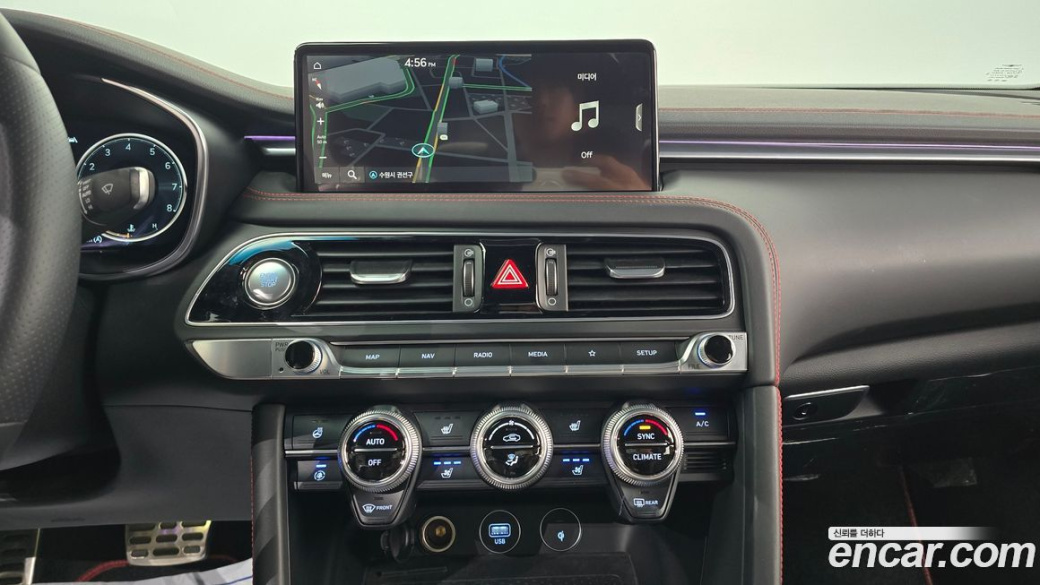 Genesis G70 Gasoline 2.0T 2WD, 2021
