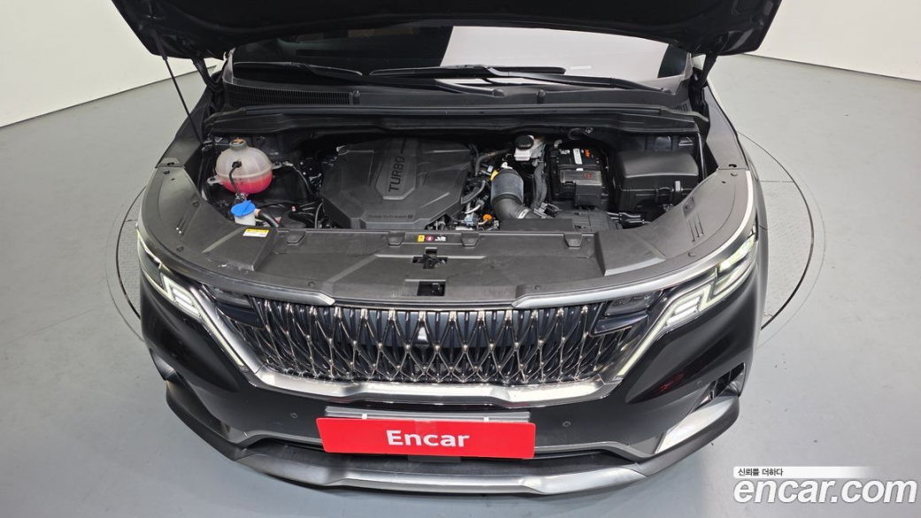 Kia Carnival 9-Seater Signature, 2022