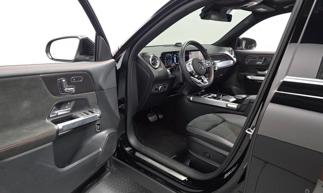 Mercedes-Benz GLB-Class GLB250 4MATIC, 2023