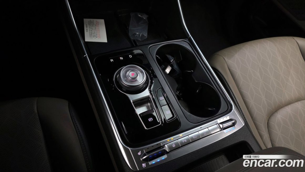 Kia Carnival 9-Seater Noblesse, 2025