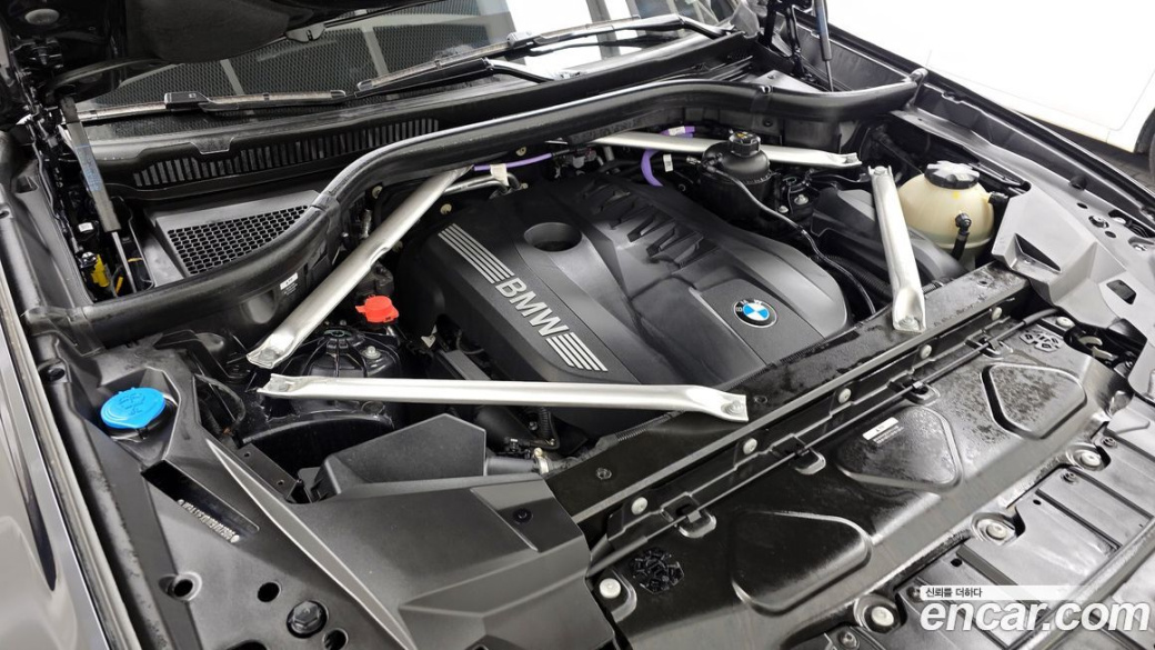 BMW X6 xDrive40i M Sport, 2024