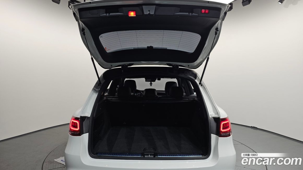 Mercedes-Benz GLC-Class GLC220 d 4MATIC, 2022
