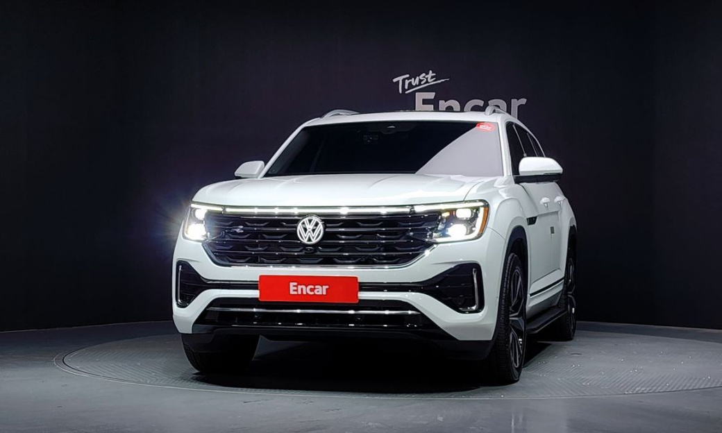 Volkswagen Atlas 2.0 TSI R-LINE 7-Seater, 2025