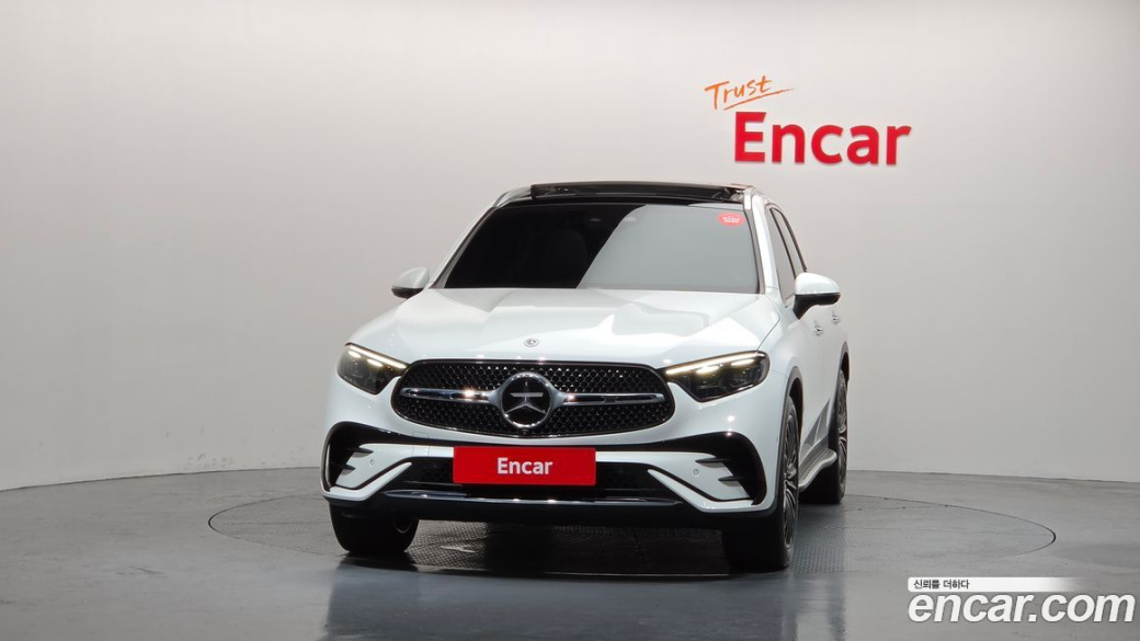Mercedes-Benz GLC-Class GLC300 4MATIC AMG Line, 2024