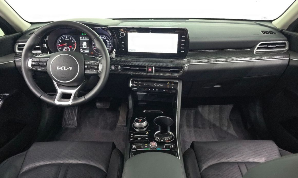 Kia K5 2.0, 2023