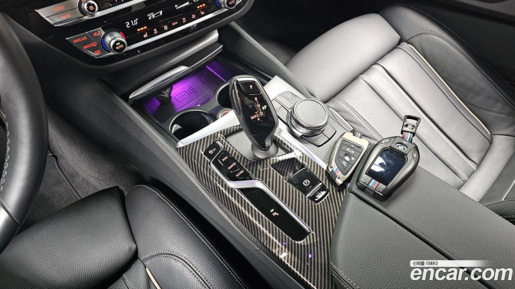 BMW 5-Series 520i M Sport, 2023