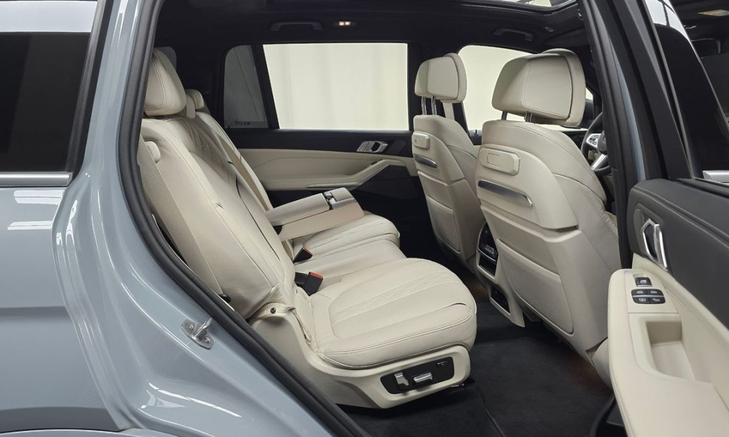 BMW X7 xDrive 40d M Sport 7 STR, 2026