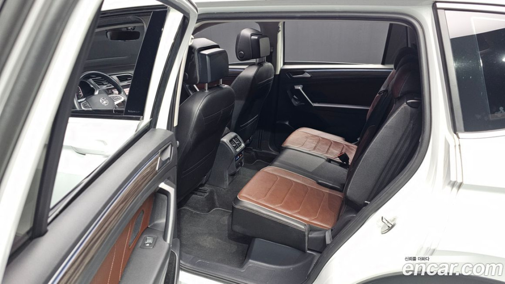 Volkswagen Tiguan 2.0 TSI Prestige, 2023