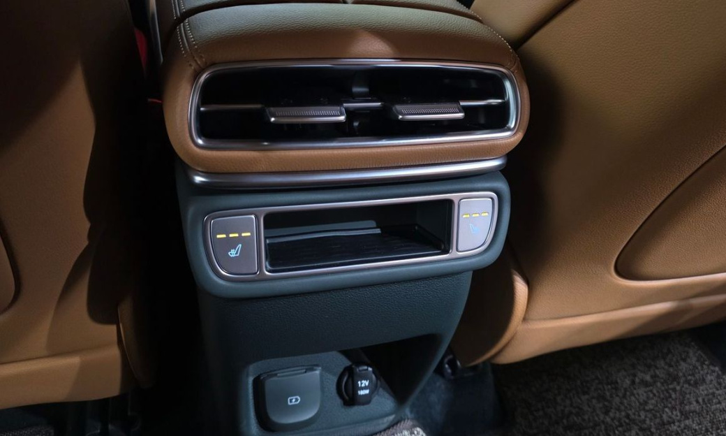 Genesis GV80 2.5T Gasoline 2WD, 2026