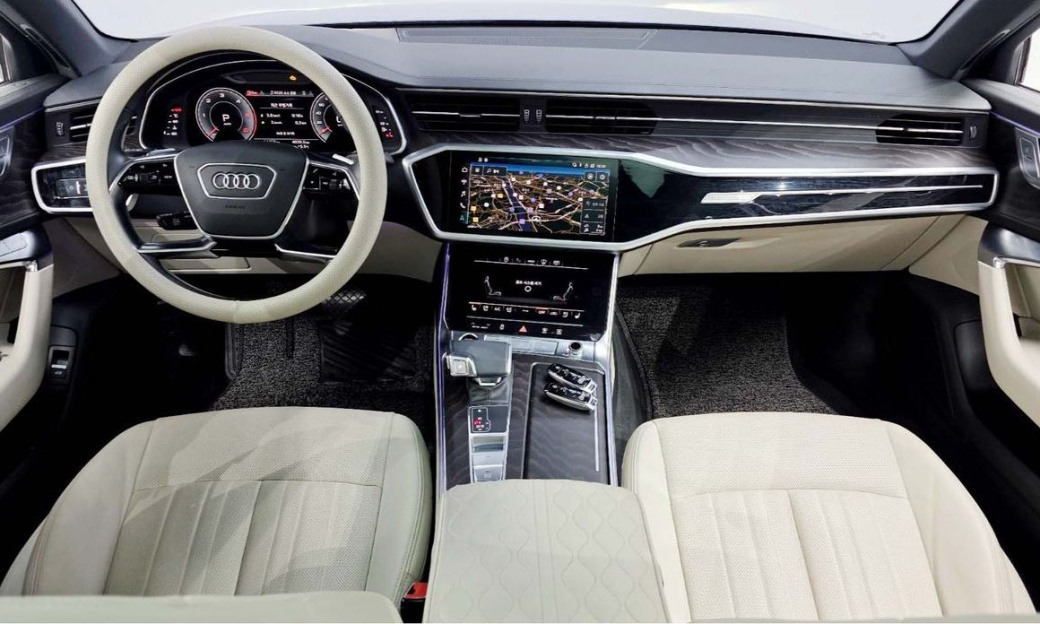 Audi A6 40 TDI Premium, 2022