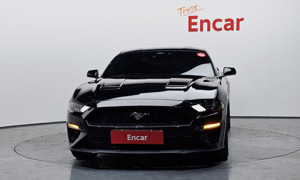Ford Mustang Coupe, 2023