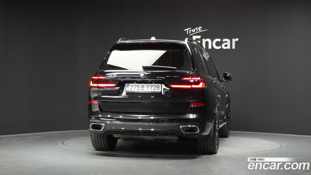 BMW X7 xDrive 40i M Sport 6STR, 2025