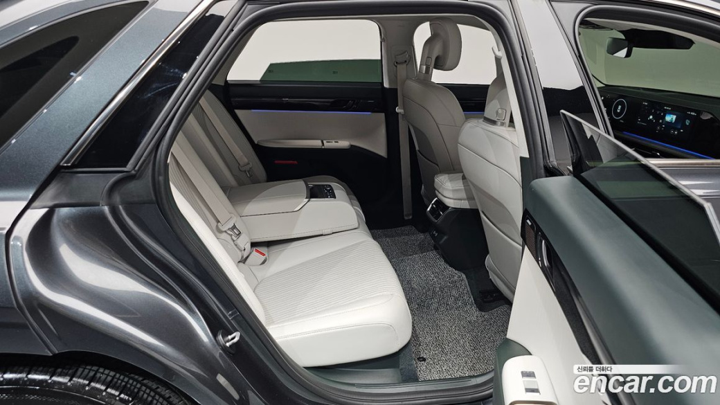 Hyundai Grandeur 2,5 Gasoline 2WD, 2023