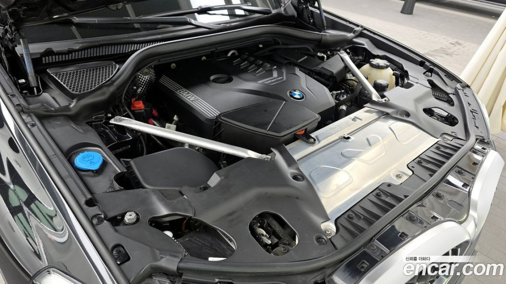 BMW X4 xDrive20i xLine, 2022