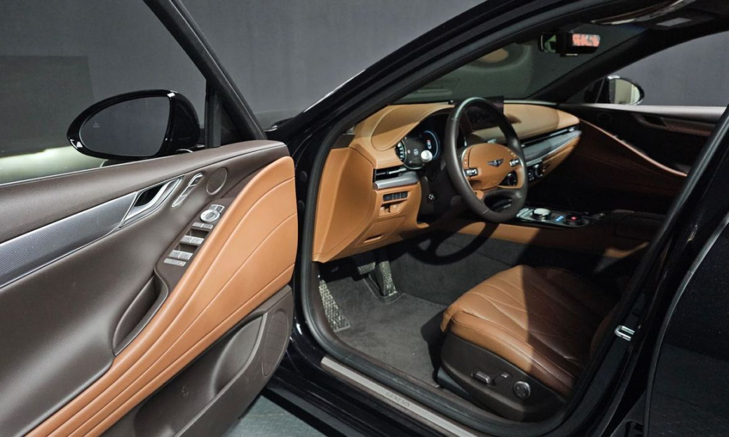 Genesis G80 Gasoline 2.5 Turbo AWD, 2024