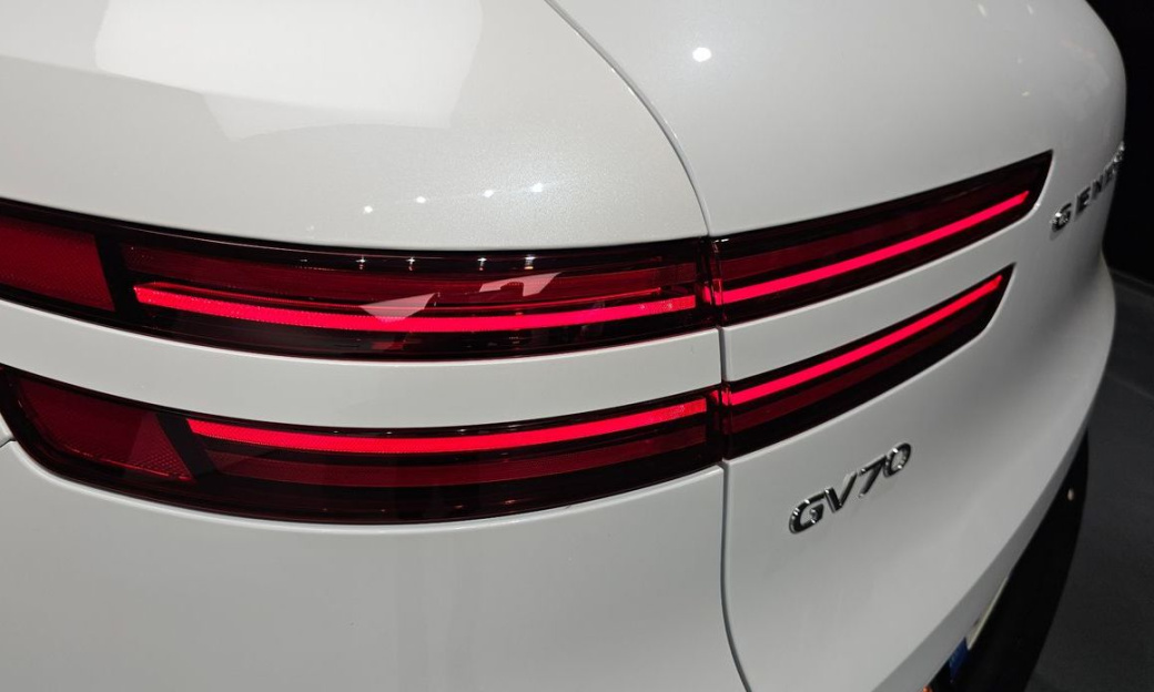 Genesis GV70 2.5T Gasoline 2WD, 2023