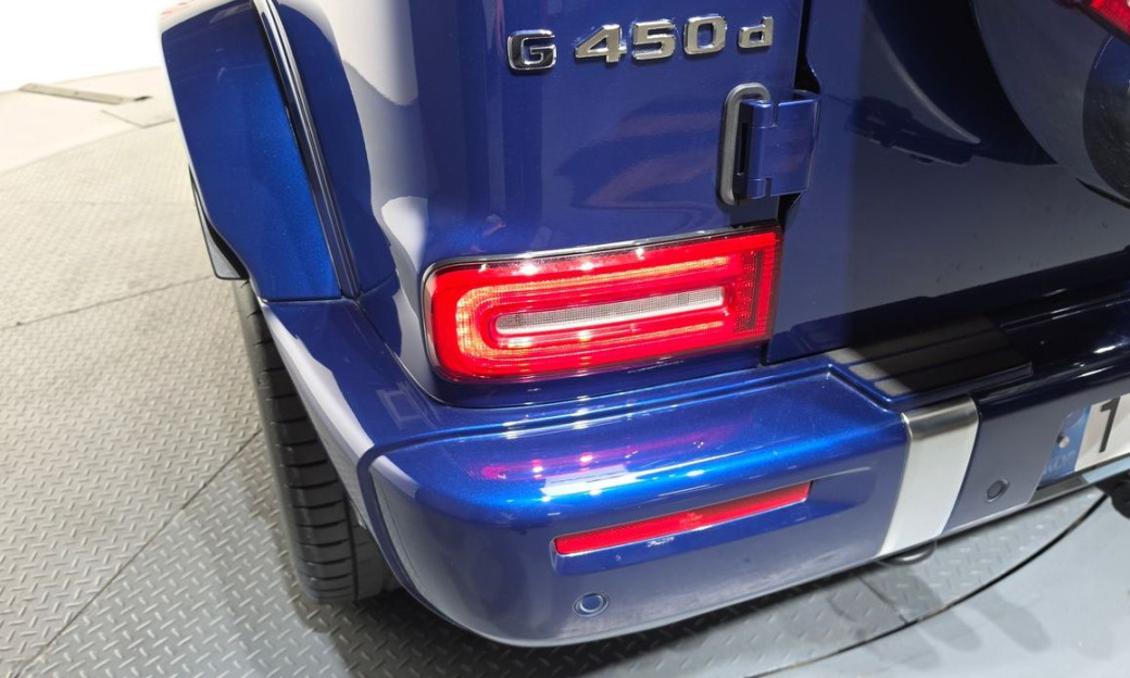 Mercedes-Benz G-Class G450d, 2025