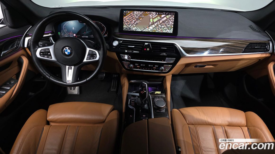 BMW 5-Series 520i M Sport, 2022
