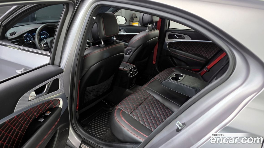 Genesis G70 Gasoline 2.0T 2WD, 2023